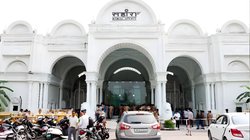 लखनऊ में सुब्रत रॉय की सहारा सिटी पर हुआ एक्शन, नगर निगम ने अपने कब्जे में ली जमीन