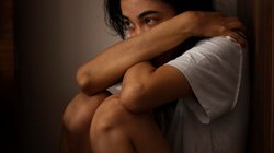 कपड़े उतारने पड़ेंगे… OPD में आई युवती का यौन उत्पीड़न, शर्मनाक हरकत के बाद स्किन डॉक्टर गिरफ्तार