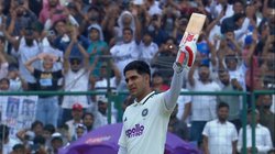IND vs WI: रोहित को पीछे छोड़ने में सफल हुए गिल, WTC में सबसे ज्यादा शतक अब उनके नाम; पटौदी जितने छक्के टेस्ट में लगाए