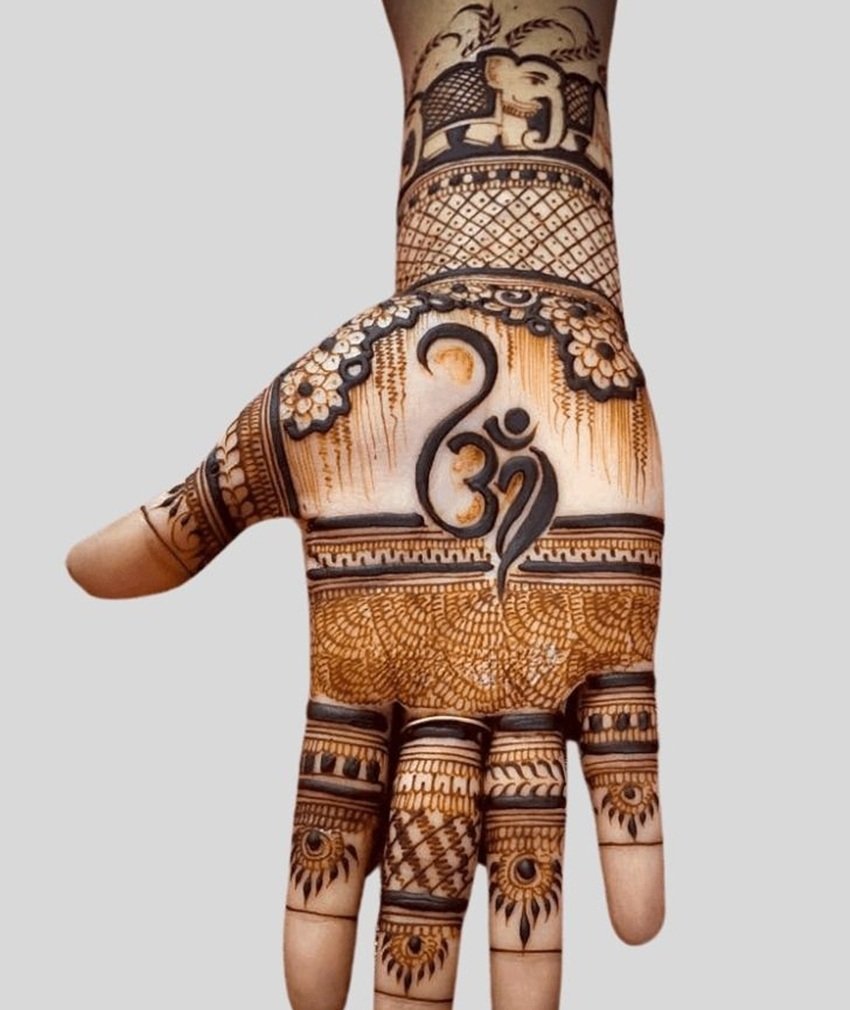 Simple Mehndi Designs