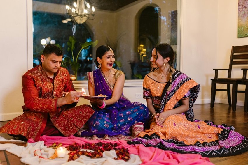 Traditional Indian Snacks That Add More Flavor to Your Diwali Celebration