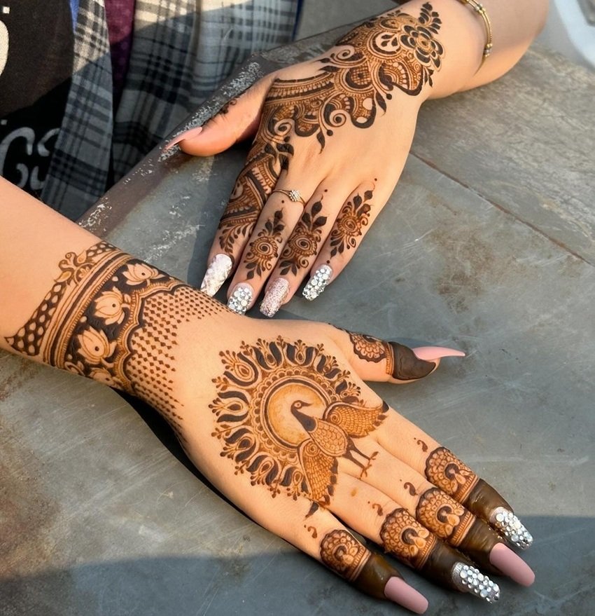 Traditional mehndi for Chhath Puja