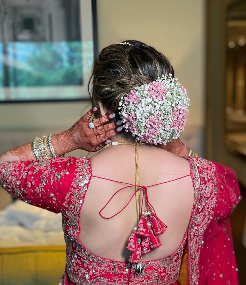 Trendy Karwa Chauth Hairstyles That Blend Tradition with Modern Glam