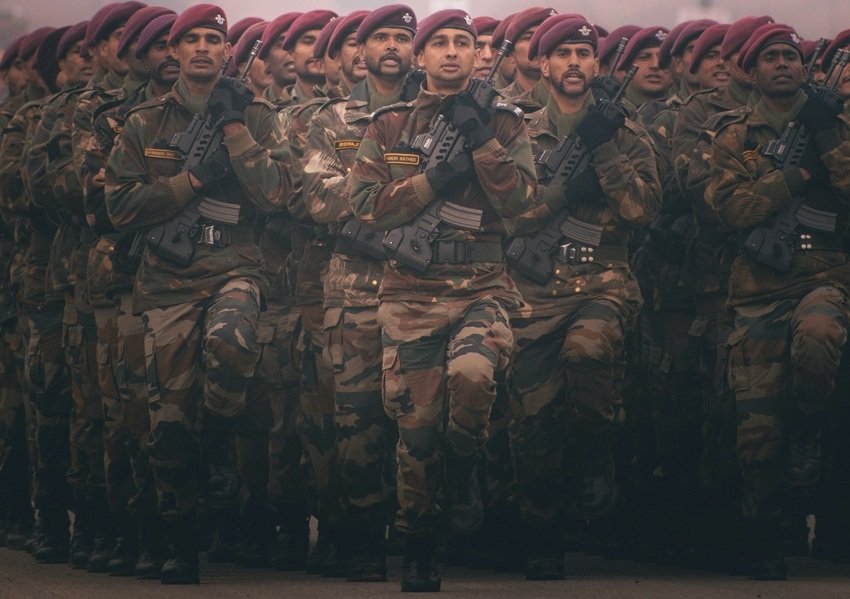 Why Indian Soldiers Don’t Clap in Uniform The Untold Rule of Military Discipline