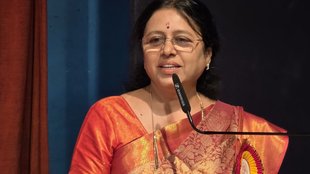 Medha Kulkarni purifies Namaz offered spot, Pune Shaniwarwada,