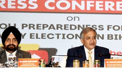 Bihar Election 2025: बिहार विधानसभा चुनाव की तारीखों को लेकर प्रेस कॉन्फ्रेंस में क्या बोले सीईसी ज्ञानेश कुमार?