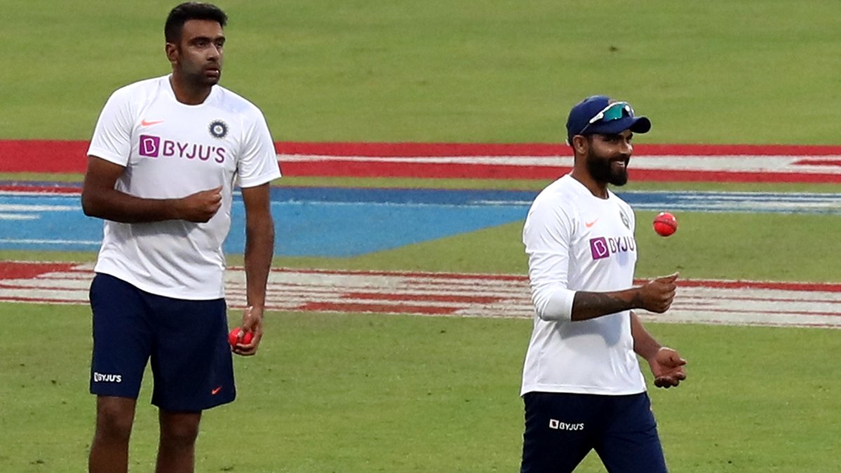 ‘अगर मैं खेलता तो तेरे विकेट कम हो जाते’, रविंद्र जडेजा की अश्विन को मिस करने वाली टिप्पणी पर पूर्व क्रिकेटर का मजेदार जवाब