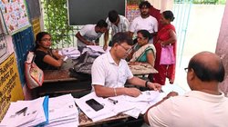 बड़े दलों में उहापोह के बीच निर्दलीय पर्चे भरने में आगे, 2020 चुनाव परिणाम सभी गठबंधन के लिए बना सिरदर्द