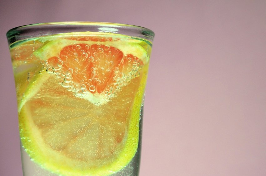 foods to avoid for youthful skin