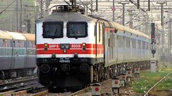 कालका नेताजी एक्सप्रेस में पकड़ा गया फर्जी लोको पायलट, चार साल से ट्रेन में कर रहा था फ्री यात्रा