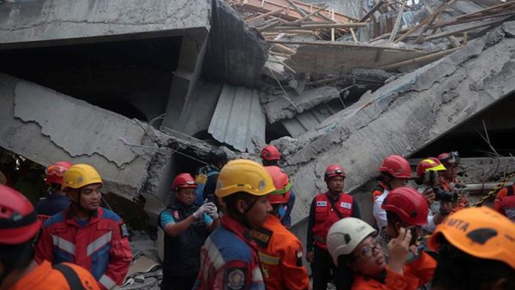 indonesia| indonesia school collapse| indonesia news