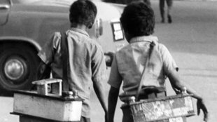 Bihar children escape Jaipur bangle factory, Children beaten escape Jaipur factory