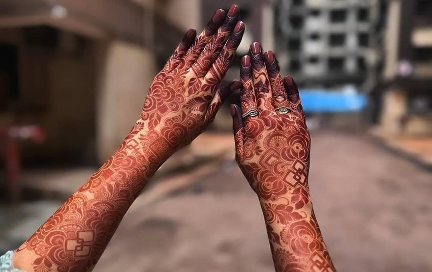 romantic mehndi designs