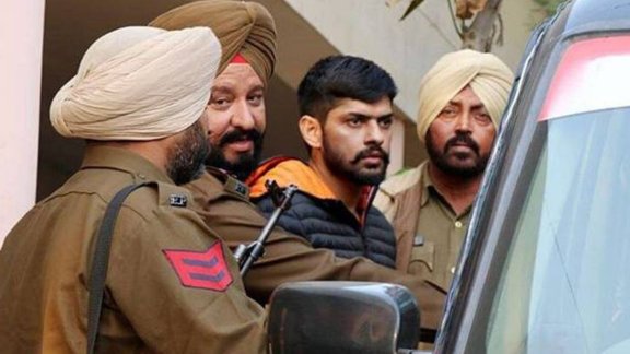 bishnoi interview case, punjab govt, high court news