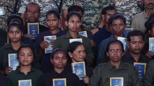 naxalite surrender| chhattisgarh| naxalism