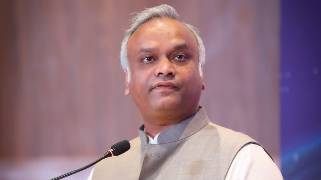 Karnataka Minister, Priyank Kharge, RSS, government spaces,