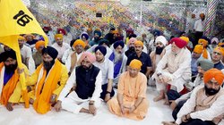 ‘सिख गुरुओं का सनातन परंपरा में योगदान अविस्मरणीय’, सीएम योगी ने किया ‘चरण सुहावे गुरु चरण यात्रा’ का स्वागत