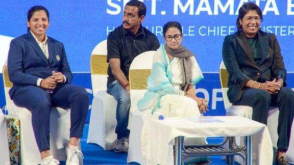 Richa Ghosh, Mamata Banerjee, Darjeeling Cricket Stadium