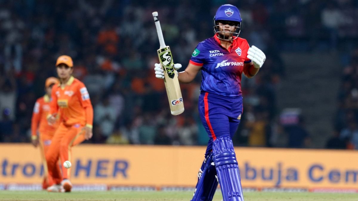 Shafali Verma income