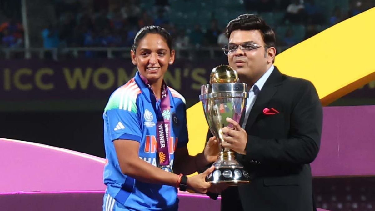 Harmanpreet Kaur income