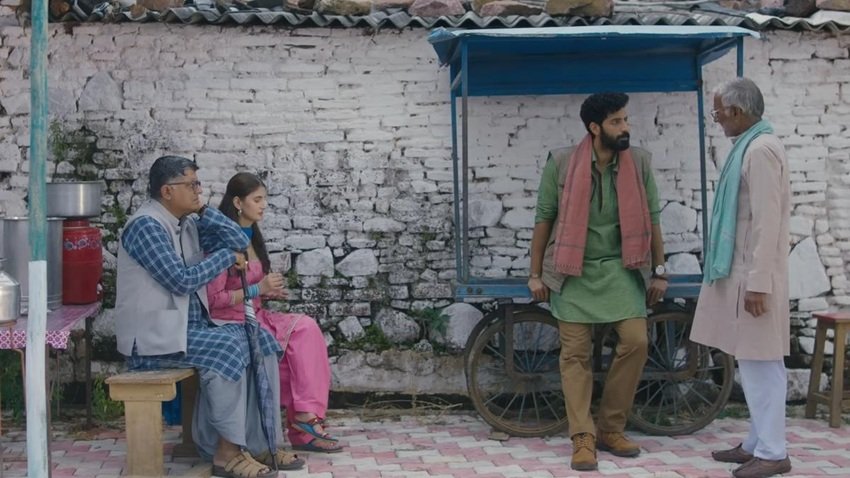 A still from Dupahiya