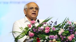 सीएम भूपेंद्र पटेल ने किया सोमनाथ और जिलों के गांवों का दौरा, फसलों के नुकसान को लेकर जताई संवेदना