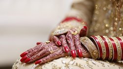 बड़े प्यार से दूल्हे को पहनाई जयमाला, कुछ ही पल बाद देखा कुछ ऐसा शादी से कर दिया मना, बिना दुल्हन के ही लौटी बारात