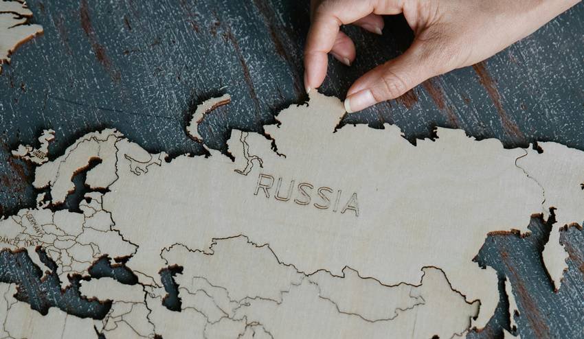 list of countries with most land borders