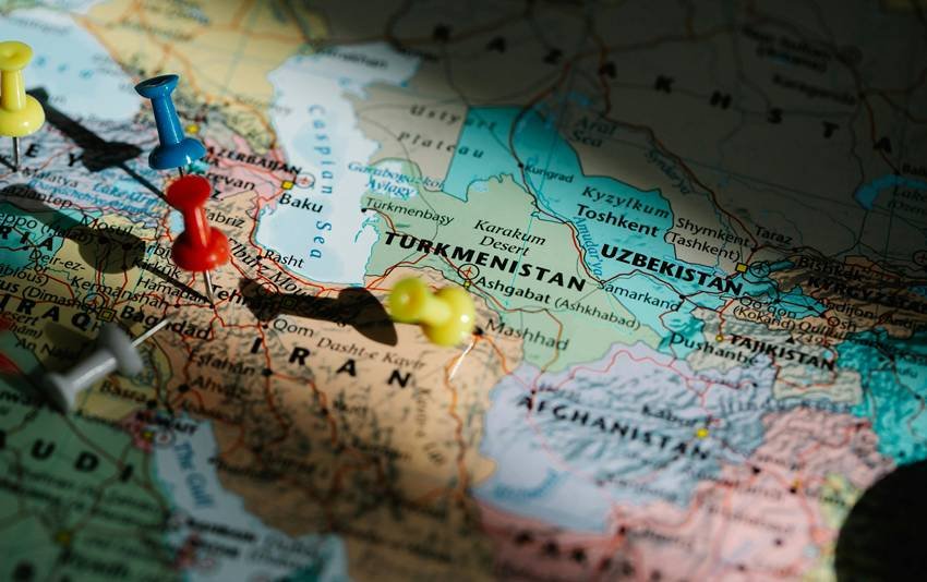 Russia neighbours country