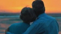 बेटी की होने वाली सास के साथ भाग गया शख्स, अब साथ रहने की जिद पर अड़े, कुछ ही दिनों में होने वाली थी बच्चों की सगाई