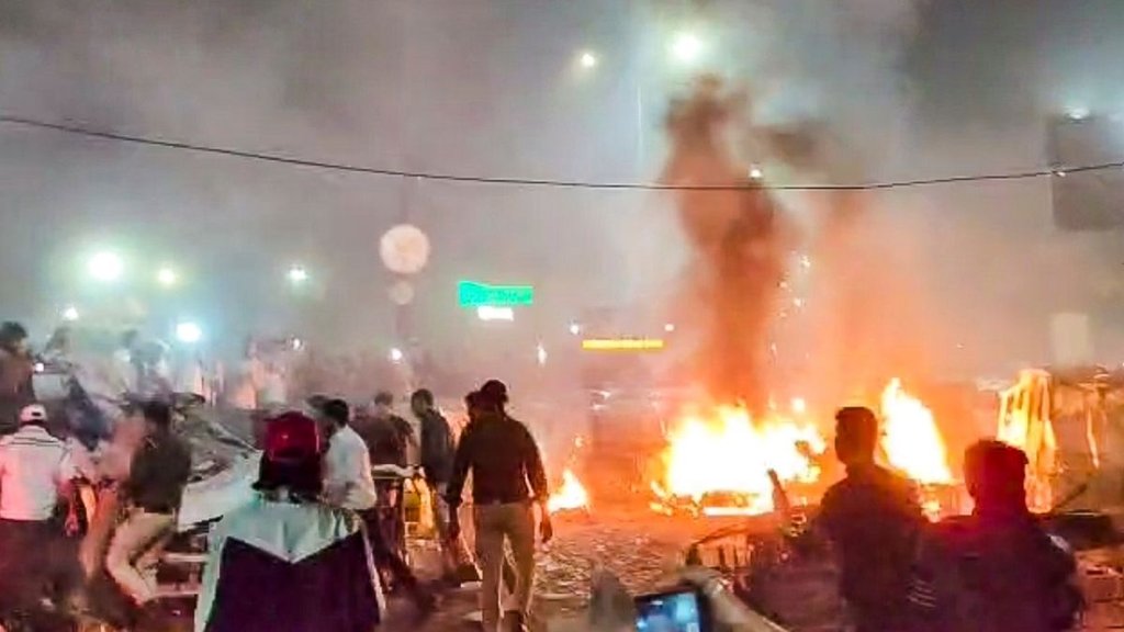 delhi blast, red fort, delhi bomb blast, delhi, bomb blast in delhi