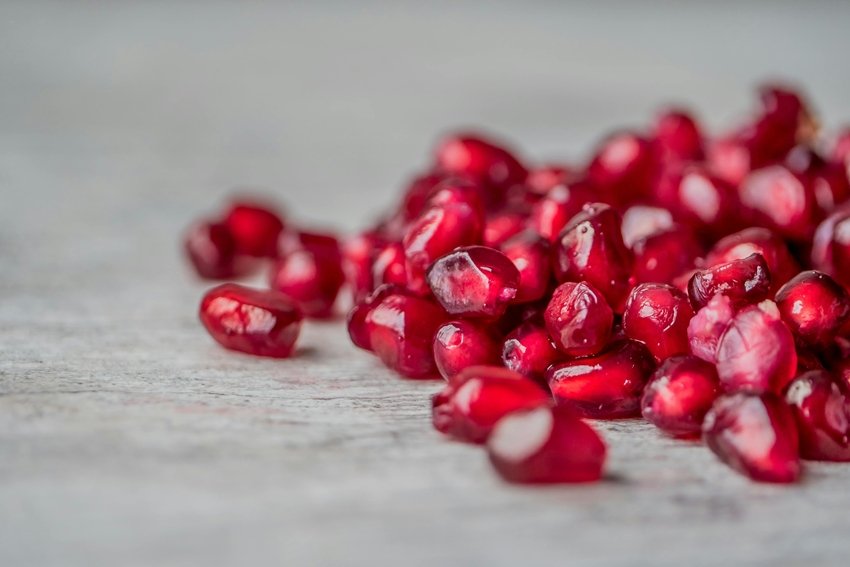 Do not Eat Pomegranate If You Have These Common Health Issues