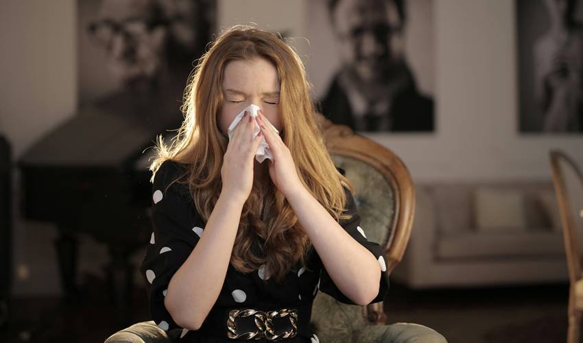 jaggery to reduce cold effects