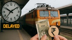 ट्रेन लेट होने पर भी मिलता है रिफंड, रेलवे के इस नियम के बारे में पता है आपको? जानें सबकुछ…
