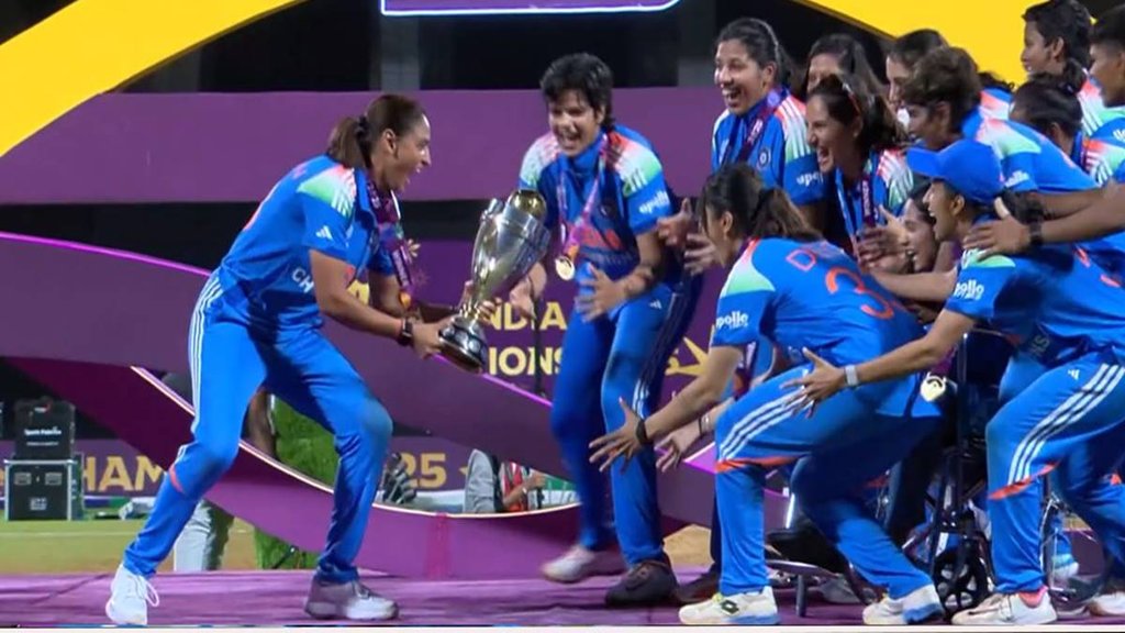 Sunil Gavaskar, Indian women cricket team, Harmanpreet Kaur, Smriti Mandhana, Womens world cup 2026, भारतीय महिला क्रिकेट टीम, सुनील गावस्कर