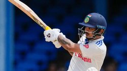 Ranji Trophy: विराट अर्धशतक से चूके, नहीं चला इशान किशन का बल्ला; कुमार कुशाग्र का शतक, मजबूत स्थिति में झारखंड