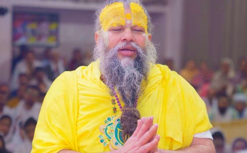 Laddu Gopal social media guidelines