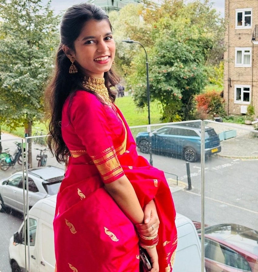 Maithili Thakur earnings