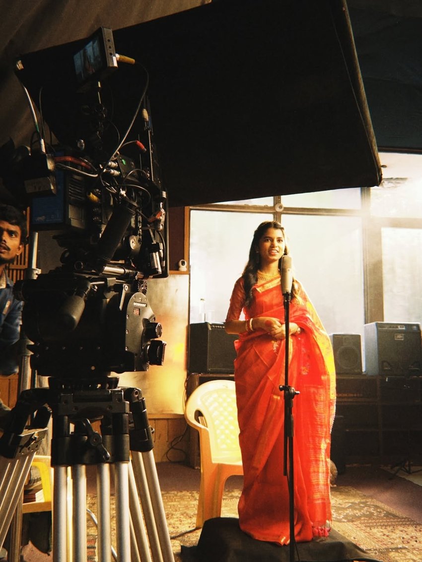 Maithili Thakur net worth