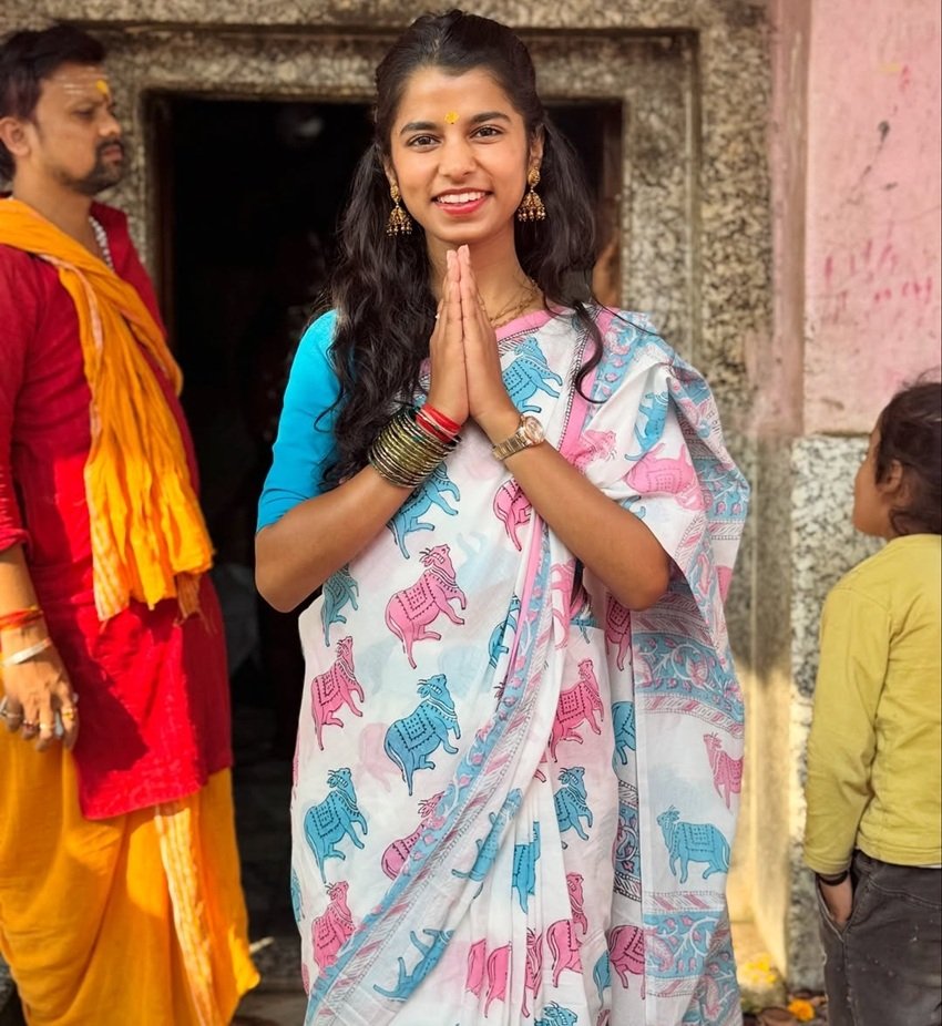 Maithili Thakur singing career