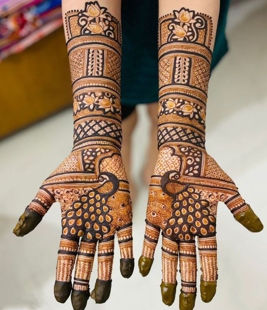 Make Your Wedding Day Unforgettable with These Stunning Mehndi Designs