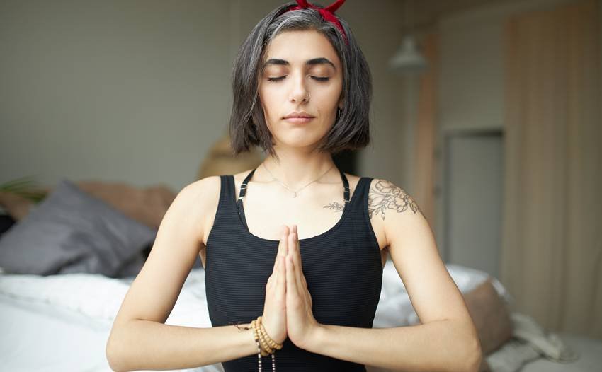 mudra for attraction and confidence