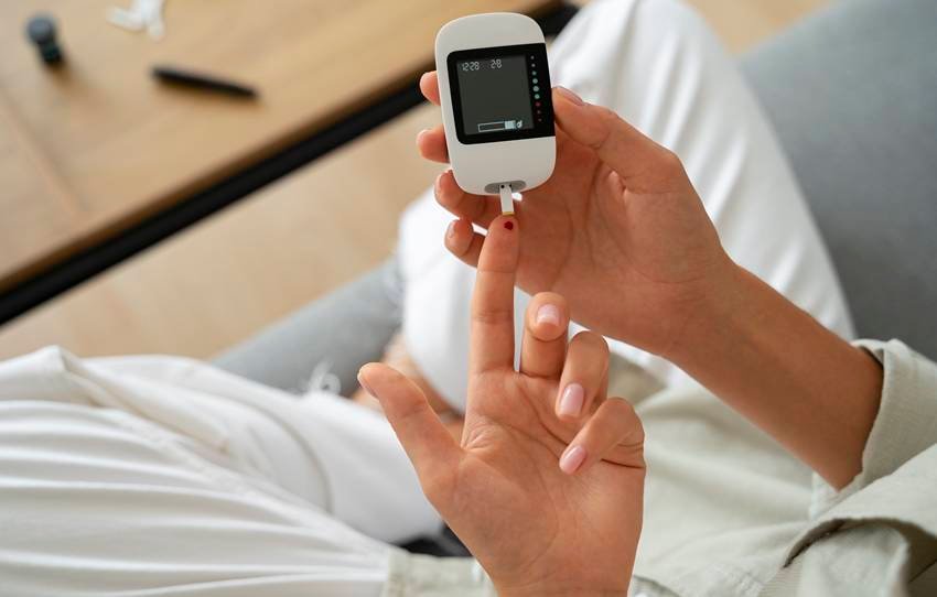 how to control blood sugar naturally