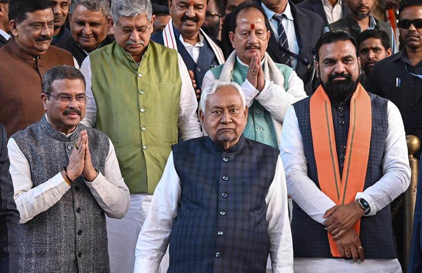 Nitish Kumar ten promises