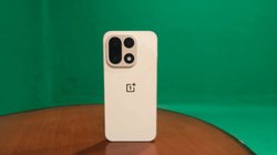 7300mAh बड़ी बैटरी वाला OnePlus 15 कल भारत में होगा लॉन्च, जानें कीमत, कैमरा, डिस्प्ले, बैटरी और डिजाइन की हर डिटेल