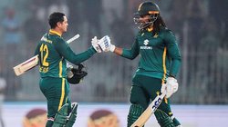 PAK vs SA: क्विंटन डिकॉक के तूफान में उड़ा पाकिस्तान, साउथ अफ्रीका ने फैसलाबाद में हासिल किया सबसे बड़ा लक्ष्य, सीरीज बराबर