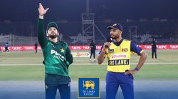 श्रीलंका के खिलाफ अहम मैच से पहले पाकिस्तान को झटका, दिग्गज गेंदबाज चोटिल होकर बाहर, ये हैं दोनों प्लेइंग 11