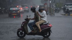 Jaipur Weather: जयपुर सहित इन संभागों में हल्की बारिश की संभावना, जानिए आने वाले दिनों में कैसा रहेगा मौसम