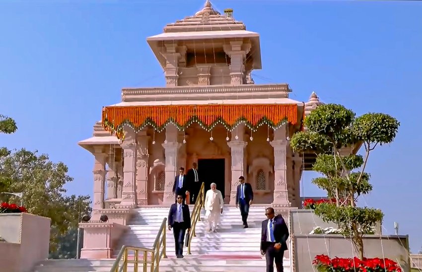 Ram Mandir Flag Hoisting: PM Modi and Mohan Bhagwat Perform Sacred Rituals