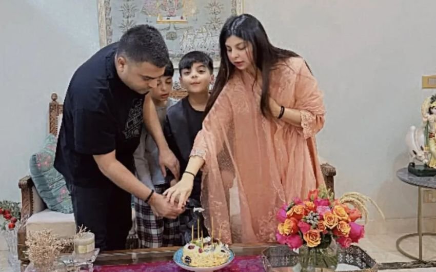 Rajlaxmi Yadav-Tej Pratap Singh